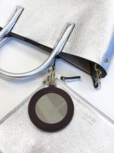 Load image into Gallery viewer, Mirror Keychain - True Black
