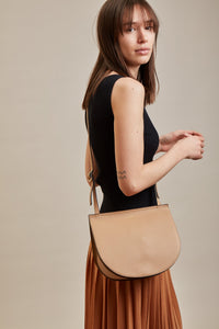 Luna Crossbody - Light Camel