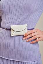 Load image into Gallery viewer, Envelope Card Case - Creme
