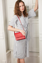 Load image into Gallery viewer, Croco Mini Messenger Courier - Rouge
